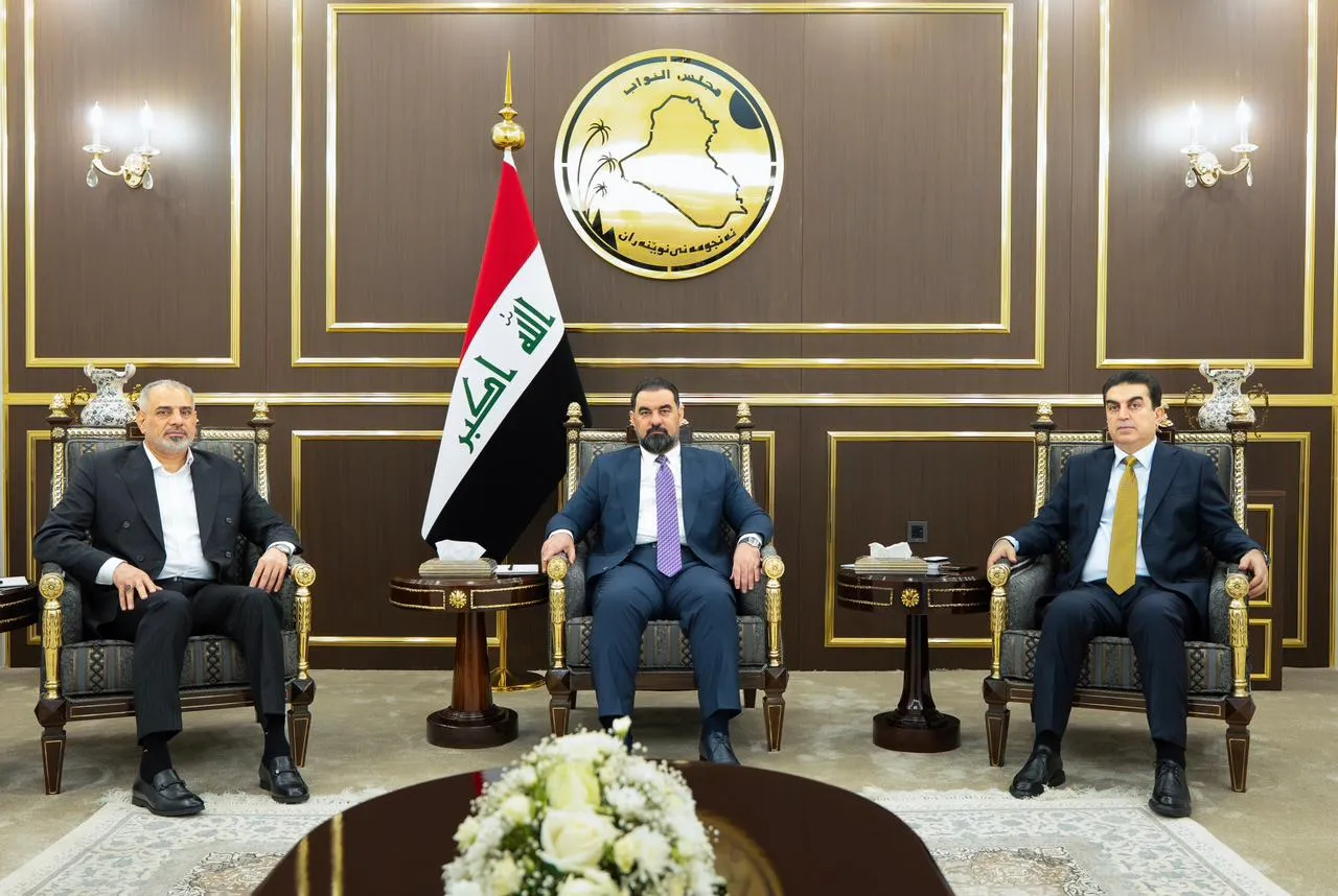 Parliament Ties Presidential Session to Bloc Agreement