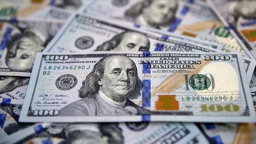 Dollar Hits 155,250 IQD in Iraqi Markets