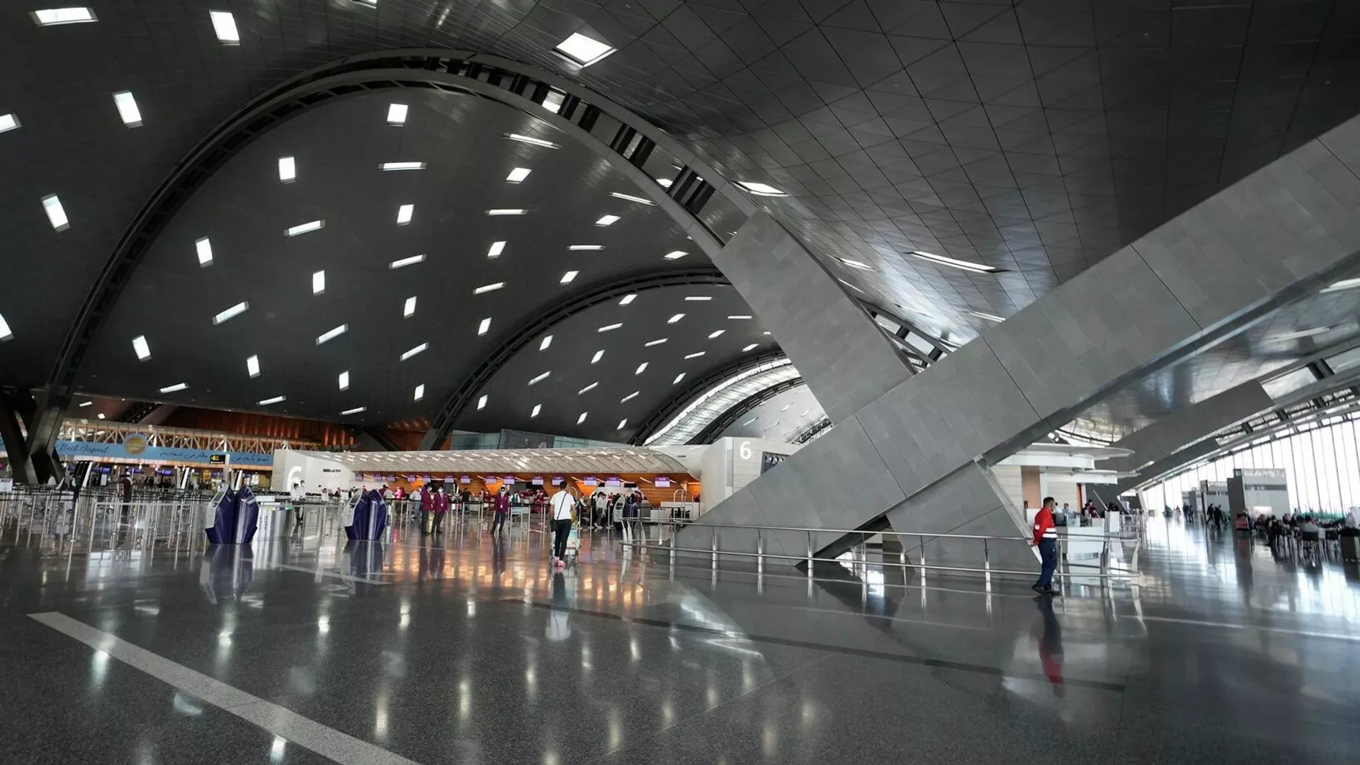 Breakthrough in Doha Airspace: International Airlines Return to Service Amid Intensive Rescheduling Efforts