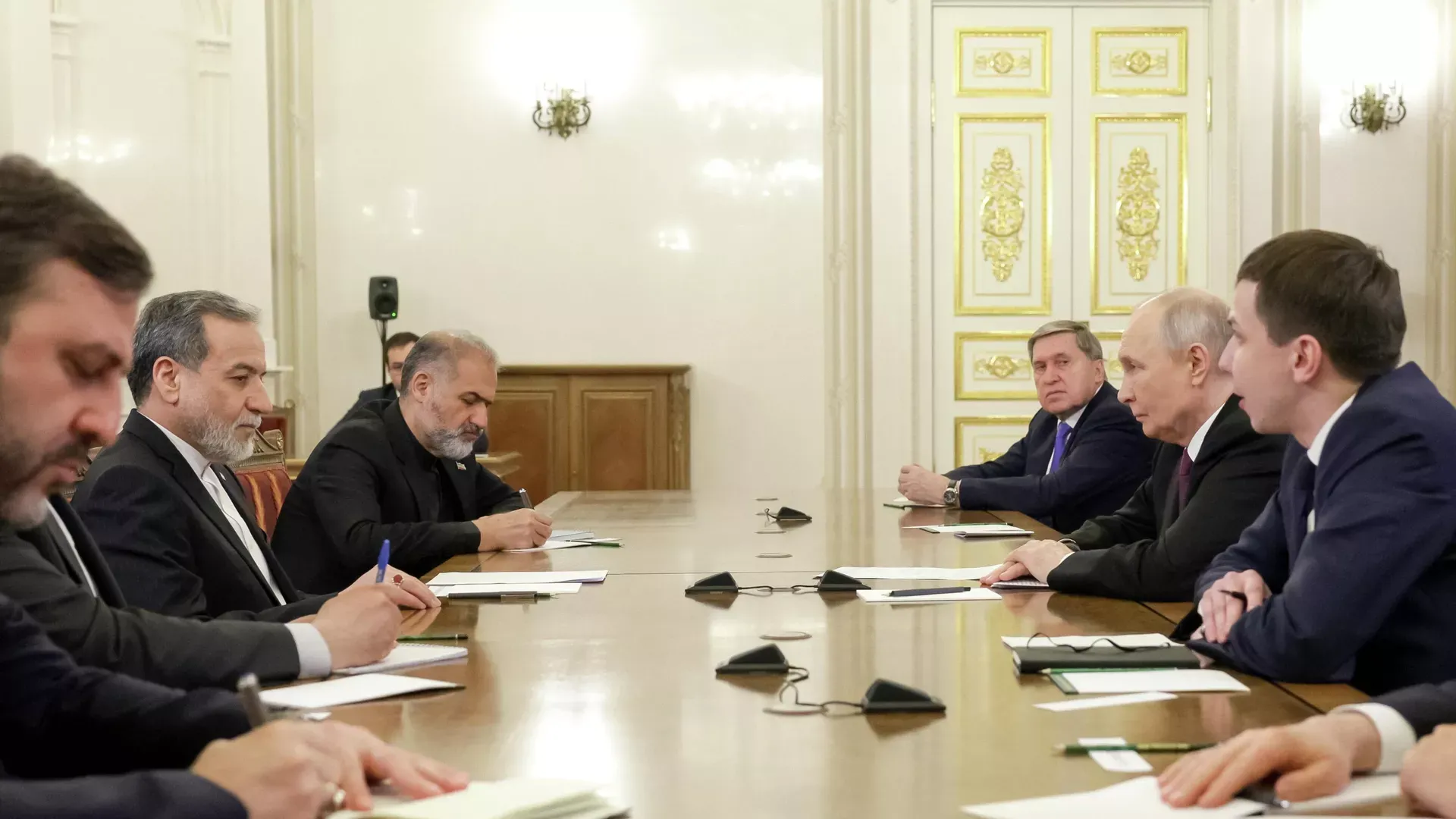 Message from Iran's Supreme Leader to Putin: Moscow and Tehran Strengthen Alliance Against Pressures