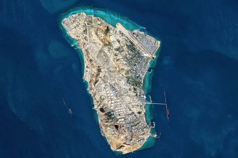 Mysterious 71-Square-Km Oil Slick in Gulf Waters in 2026 as Greenpeace Confirms Dispersion Away from Land
