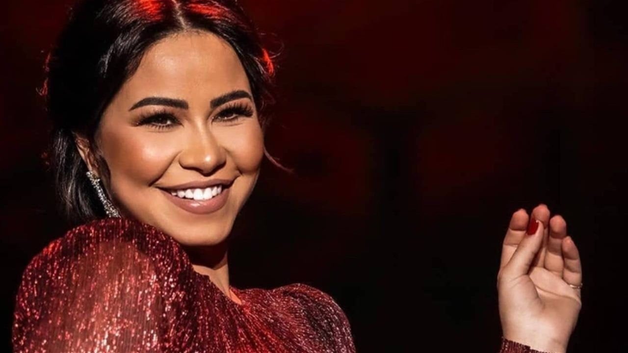 Sherine returns to singing scene with Tebaa Tebaa capturing attention with red look