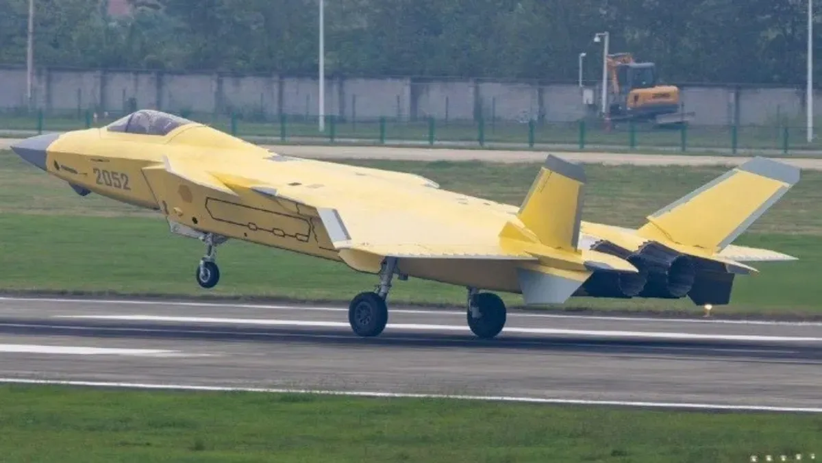 Equipping Mighty Dragon fighters with completely next generation engines China