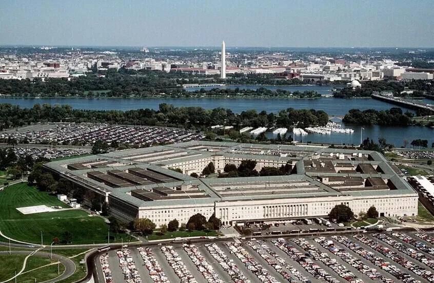 Pentagon Seeks $2.2 Billion for New 'Doomsday Plane' Development