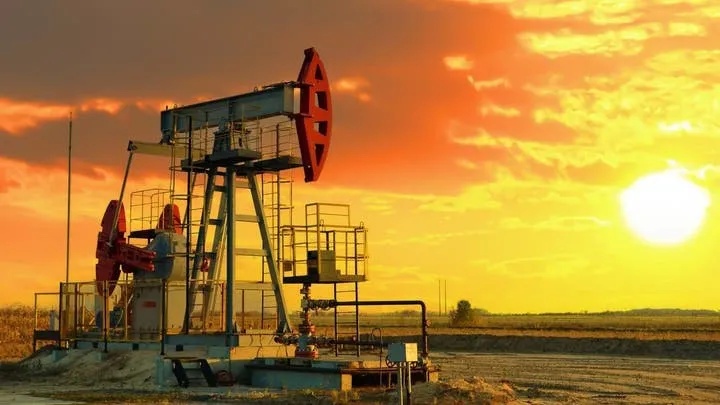 Cautious Anticipation for Oil Flows Through Hormuz After Talks