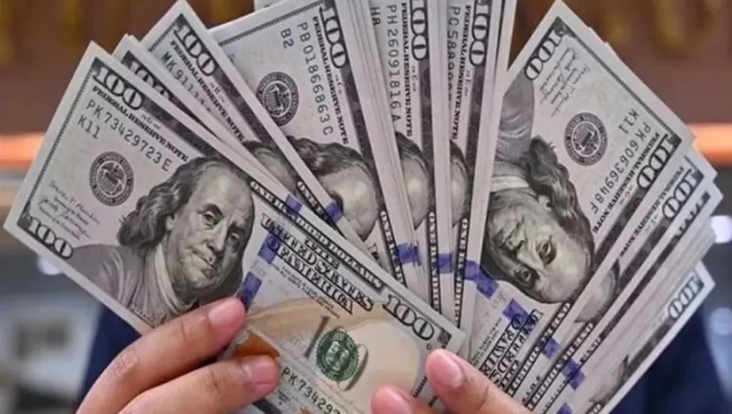 أسعار صرف الدولار في العراق تستقر عند 157,250 ديناراً