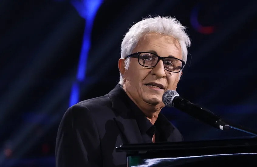 إيطاليا تفقد نجمها الموسيقي بيبينو دي كابري عن 86 عاماً