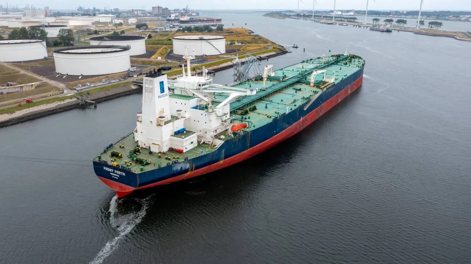 Regional Tensions Bolster Middle East Spot Oil Shipments Value