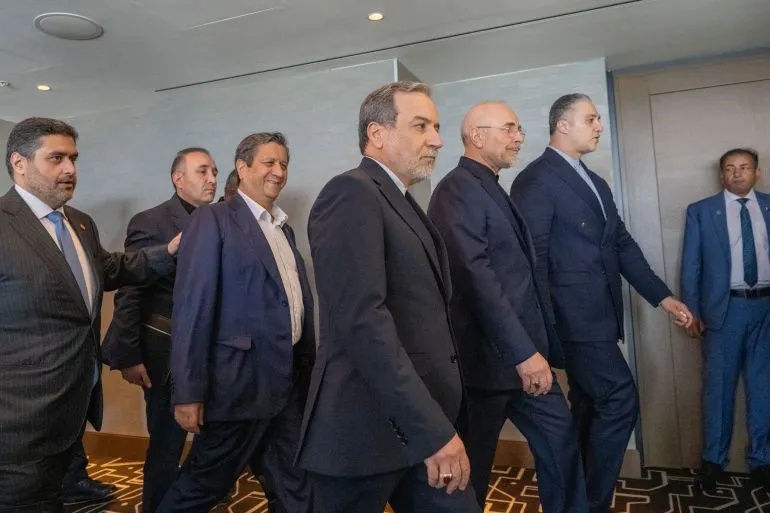 مسؤول إيراني ينفي صحة تقارير سفر وفد التفاوض خارج البلاد