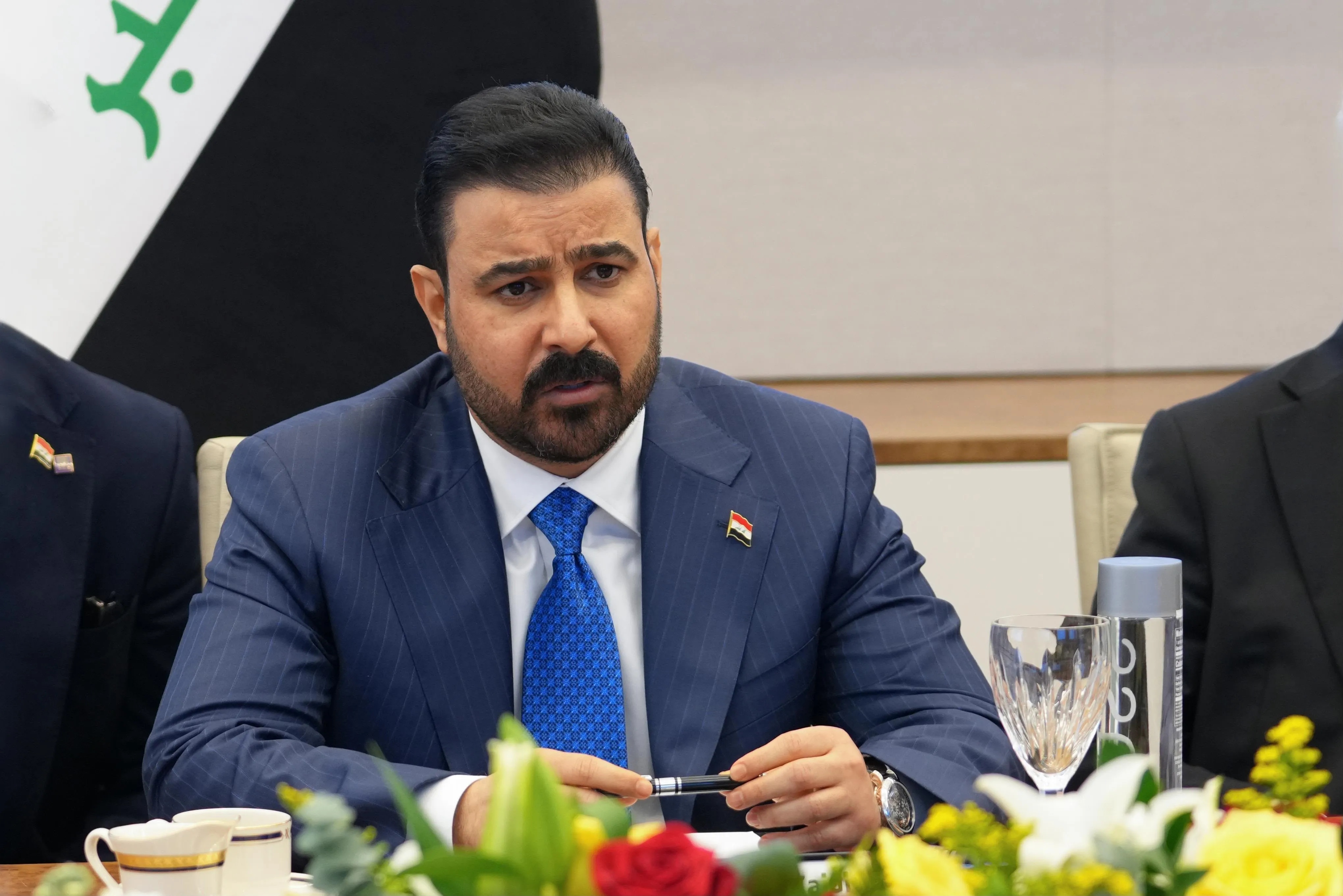 رئيس الوزراء يؤكد انتهاء زمن البيروقراطية وتبني سياسة الباب المفتوح