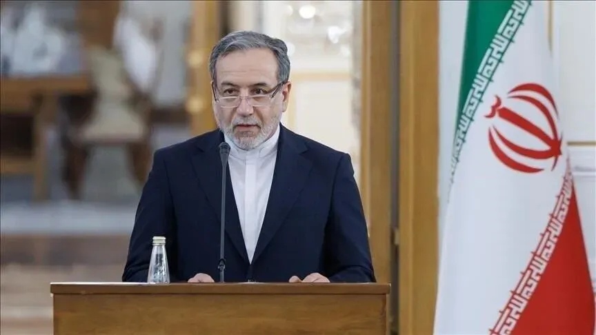 Iranian Foreign Minister Calls for Dialogue to Contain Regional Escalation