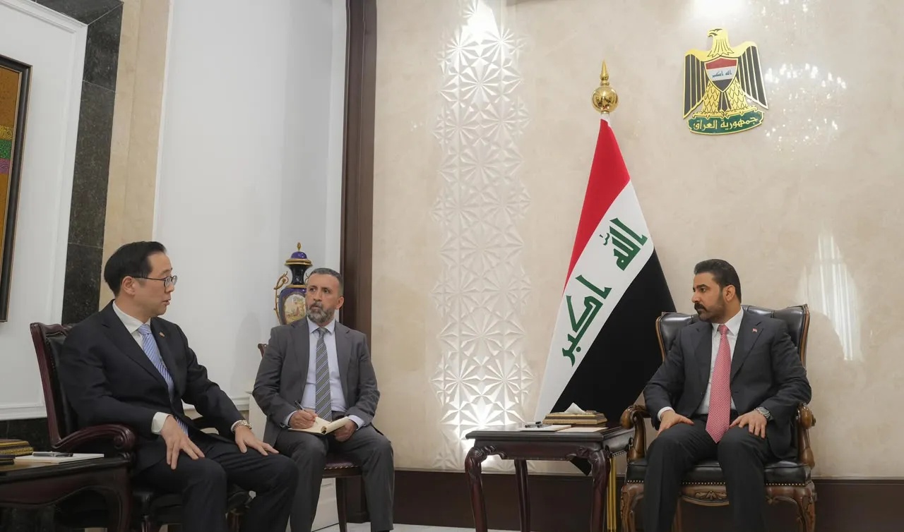 رئيس الوزراء يؤكد التزام الحكومة بجذب المزيد من الاستثمارات الكورية للعراق