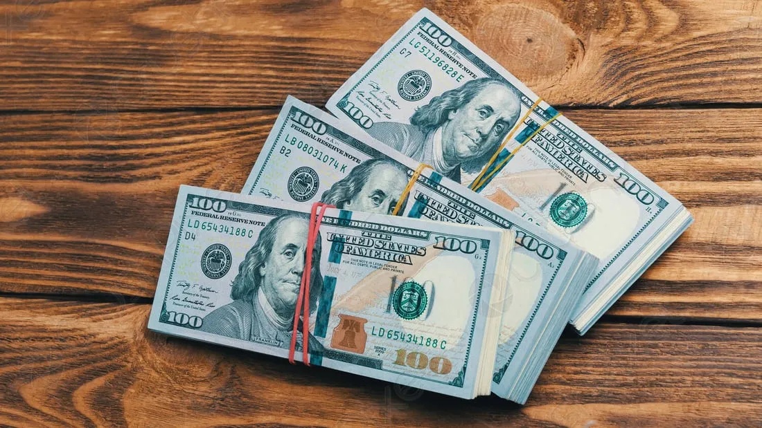 أسعار صرف الدولار تستقر اليوم الأحد عند مستويات مرتفعة بالأسواق المحلية
