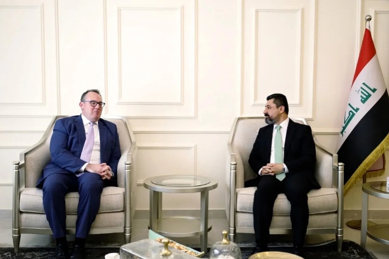 الولايات المتحدة تؤكد دعمها للعراق في ملف السجناء الأجانب المنقولين من سوريا وتنسيق مستمر مع الشركاء