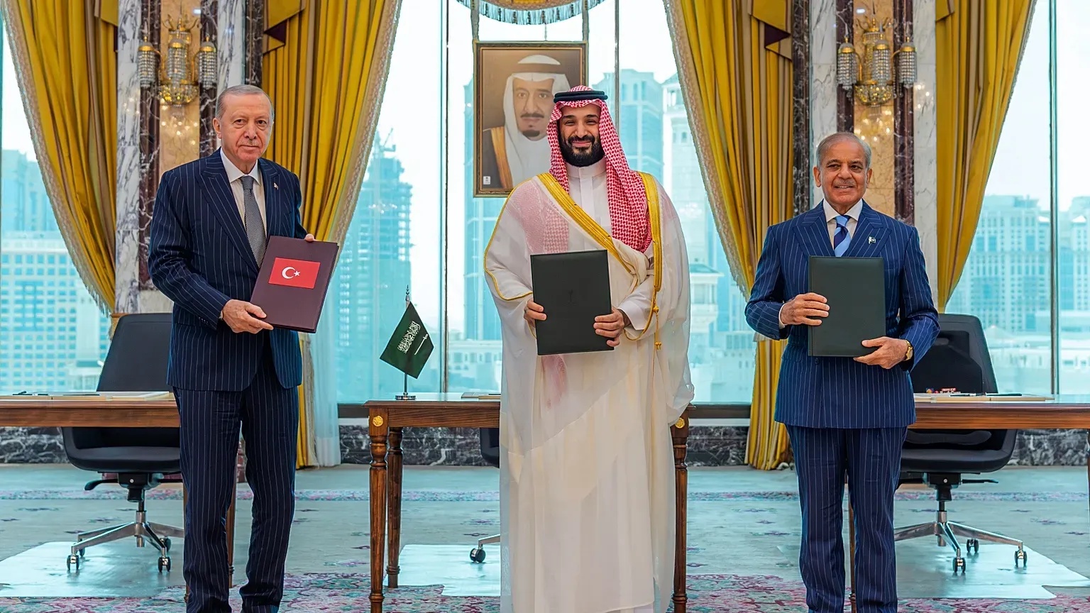 الرئيس أردوغان يرى في حلف مكة دعامة للسلام والاستقرار الدولي