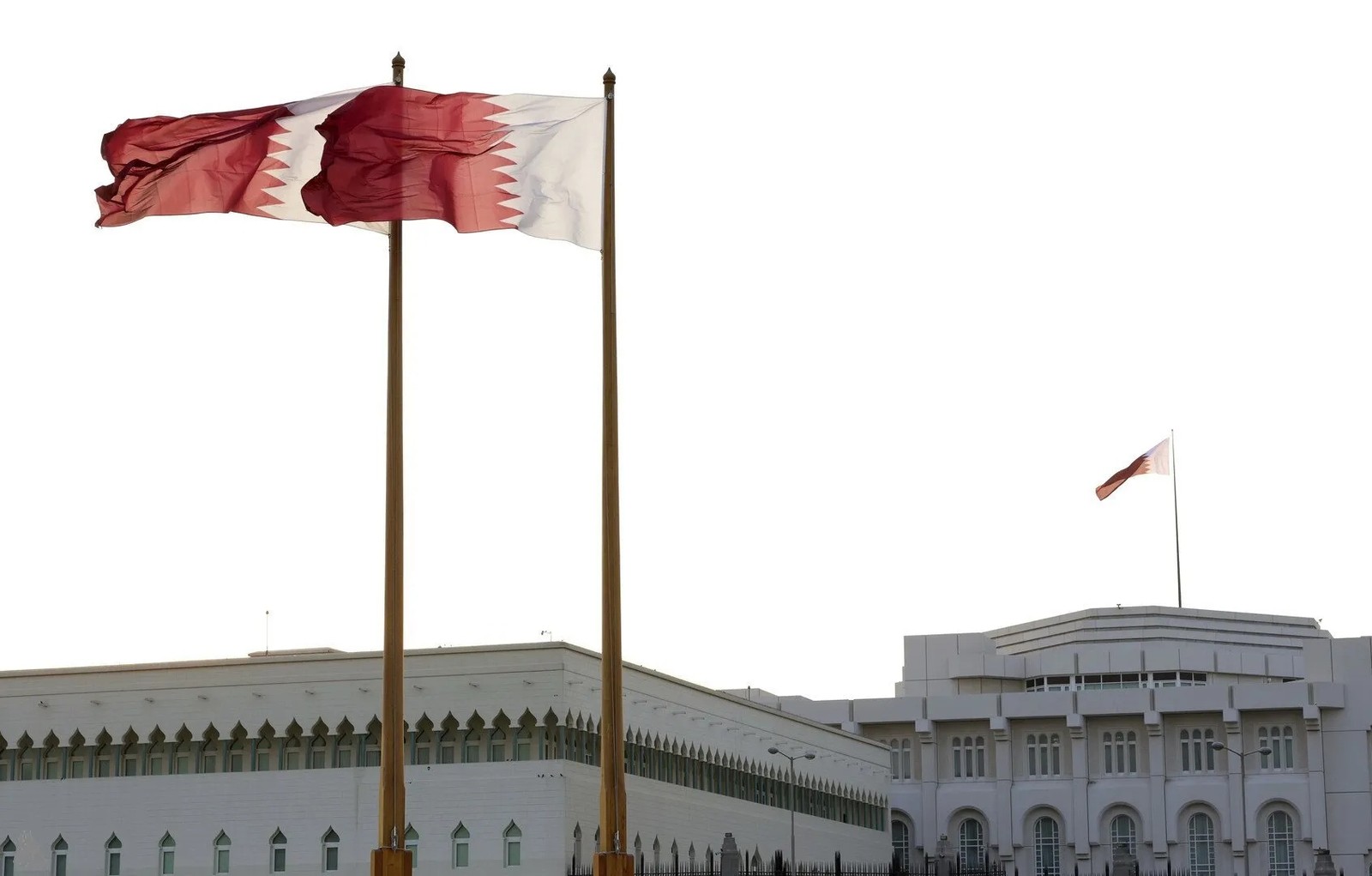 قطر تشدد على الأهمية القصوى لمضيق هرمز وتدعو لحل التوترات الإقليمية
