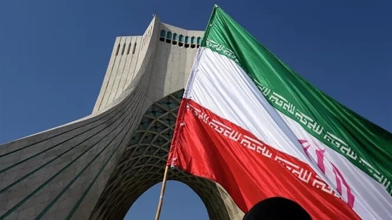 طهران تدين الهجمات الأمريكية على ناقلات النفط وتصفها بتهديد للسلم الإقليمي