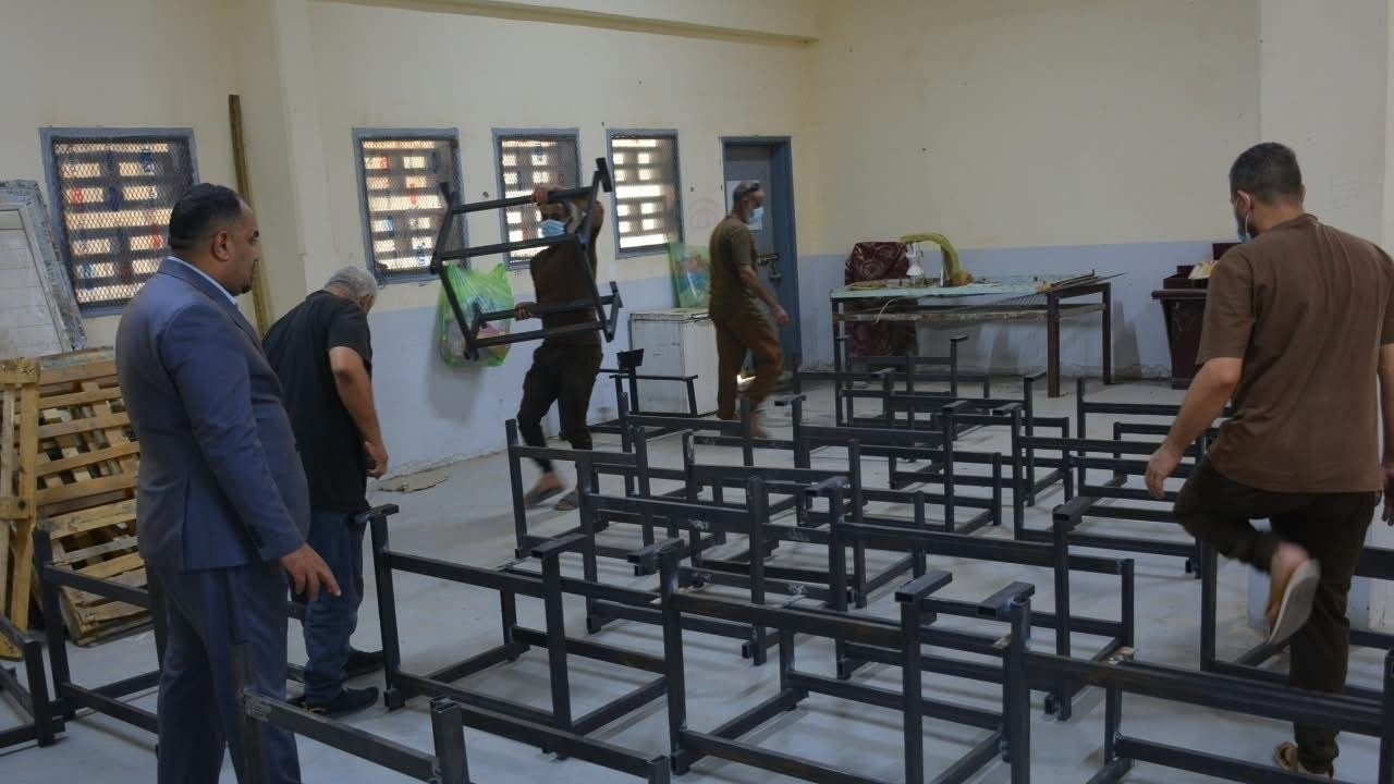 برنامج العدل الإصلاحي: نزلاء سجون خمس محافظات يرفدون المدارس بمستلزمات دراسية