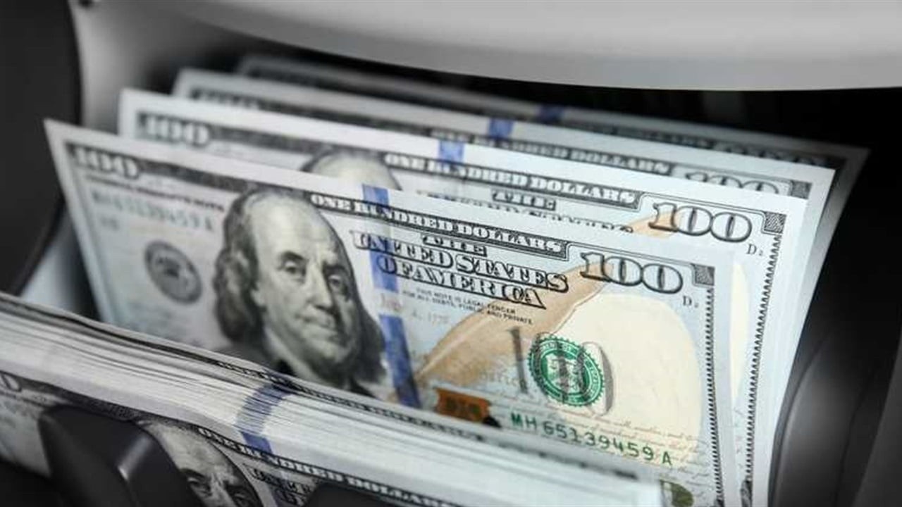 أسعار الدولار في العراق: استقرار ينهي تعاملات الأحد