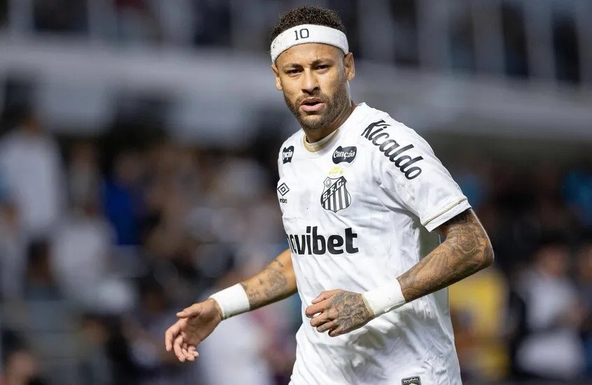 كوتينيو يعود للبرازيل وينضم لسانتوس مجدداً بجوار نيمار