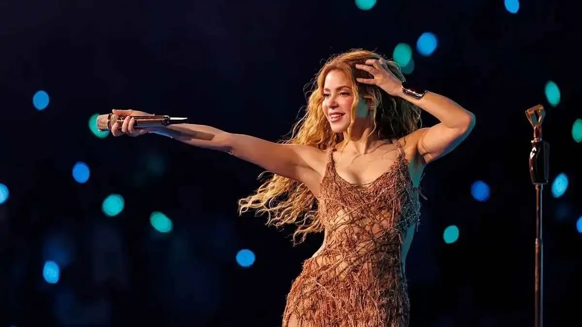 Shakira Ignites Madrid with Historic Return After Years, Stage Dazzles in "Waka Waka" Spectacle