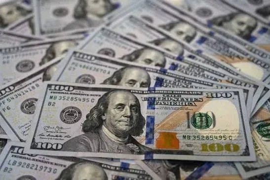 الدولار يسجل تراجعاً جديداً في الأسواق العراقية