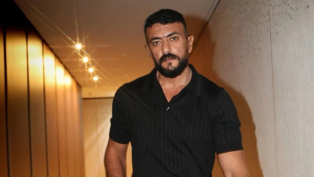 أحمد العوضي يرد بانفعال على هجوم "المرأة والسيارة"