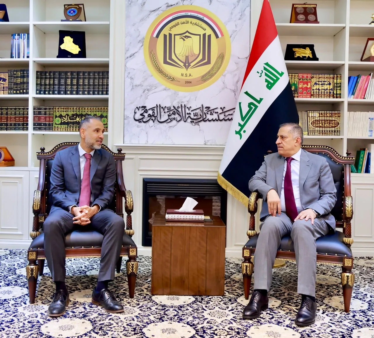 العراق يؤكد التزامه بحماية أمنه واستقراره الإقليمي في محادثات بريطانية