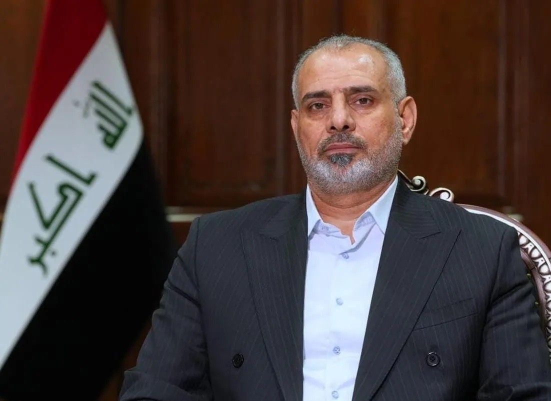 نائب أول للبرلمان يحذر من تداعيات حظر الطيران الإيراني ويدعو لجلسة استثنائية