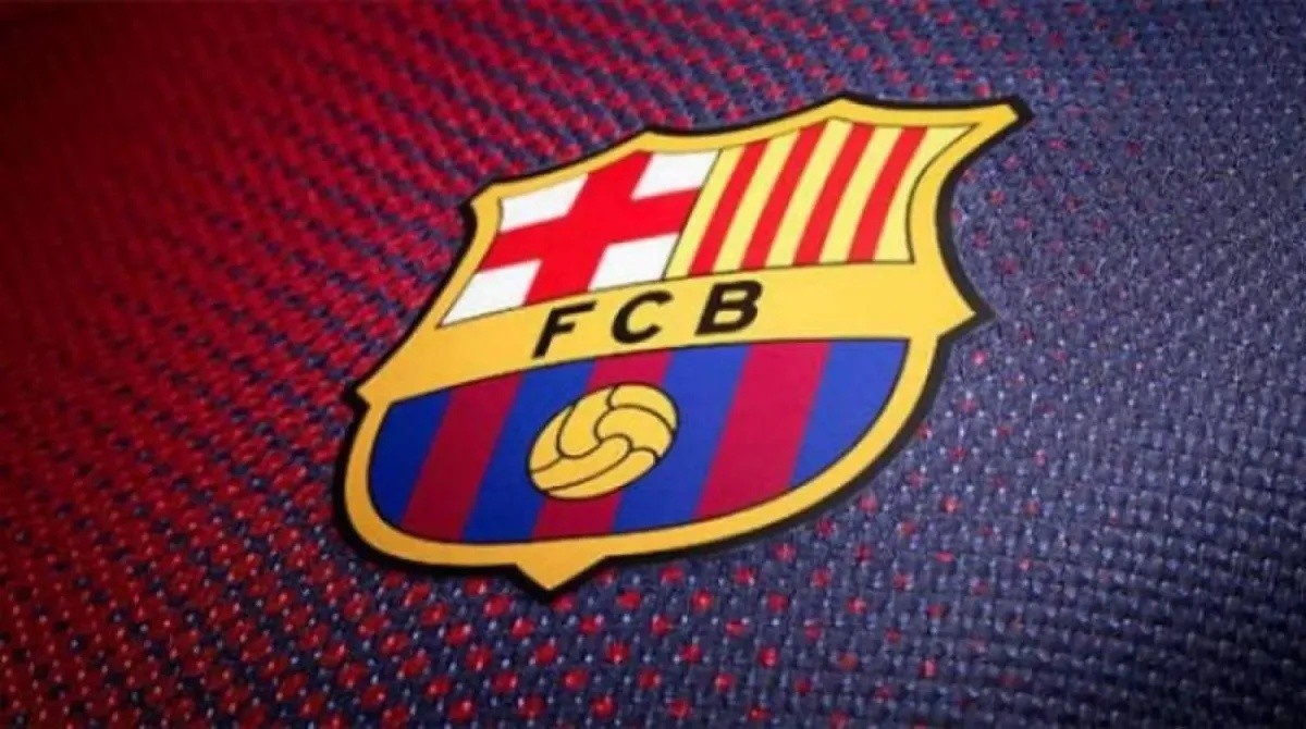 تفاصيل اتفاق برشلونة لتمديد عقد قائده البرازيلي