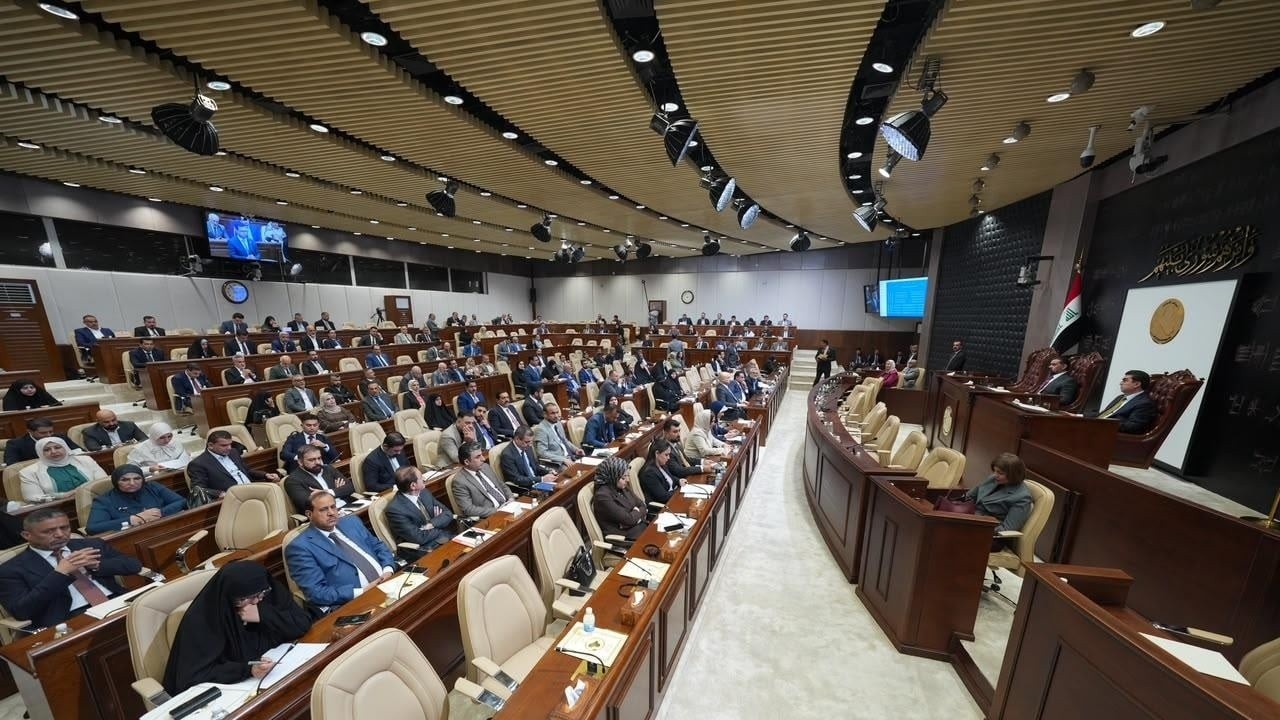 البرلمان العراقي يحول جلسة الأربعاء لمناقشة تعديل سعر الصرف