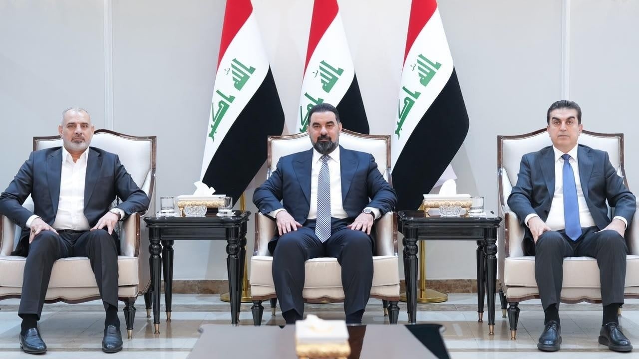 اجتماع نيابي موسع لحسم الحقائب الوزارية وشاغري مناصب نائب رئيس الوزراء