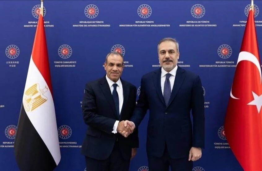 مباحثات مصرية تركية في بغداد تحث واشنطن وطهران على التفاوض وتخفيف التوتر