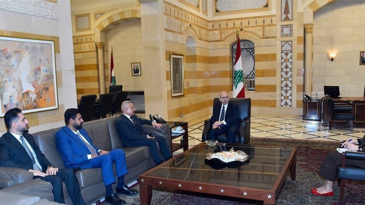 السفير العراقي يلتقي رئيس الوزراء اللبناني لتعزيز التعاون المشترك