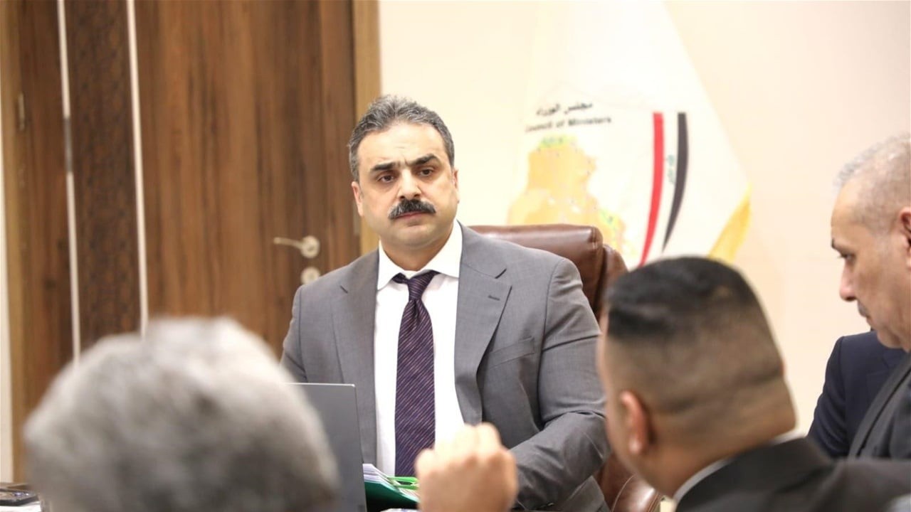 توجيه حكومي بتطوير المنافذ الحدودية وإنشاء طرق جديدة لتعزيز التجارة